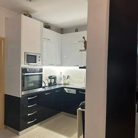 Apartamento Fia 49 - Floor Tirana