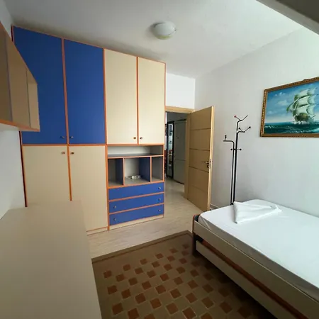 Fia 49 - Floor Apartamento